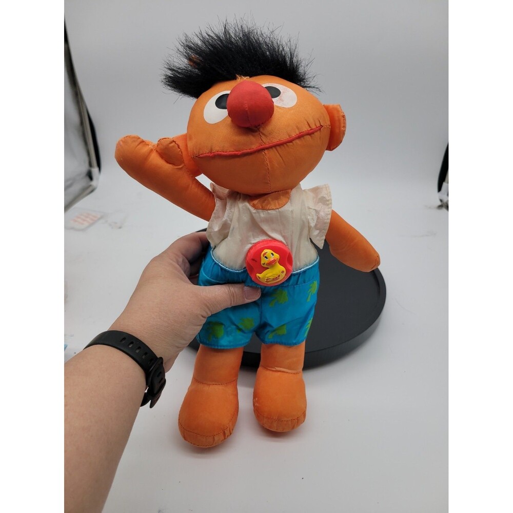 Vintage Sesame Street Swim n Splash Ernie 1997 Tyco Plush Working Flaw Read